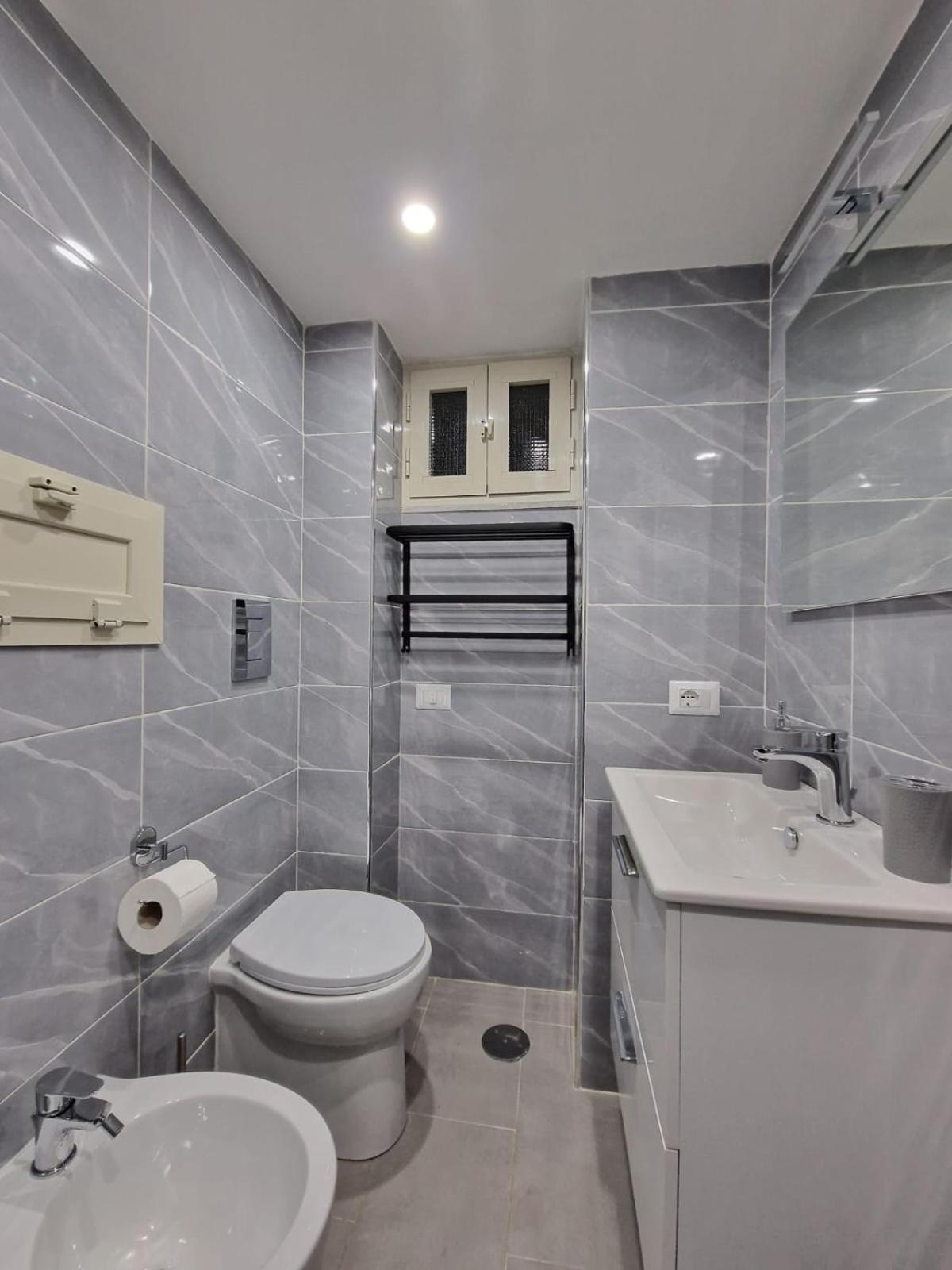 مبيت وإفطار نابولي House Angiolina المظهر الخارجي الصورة