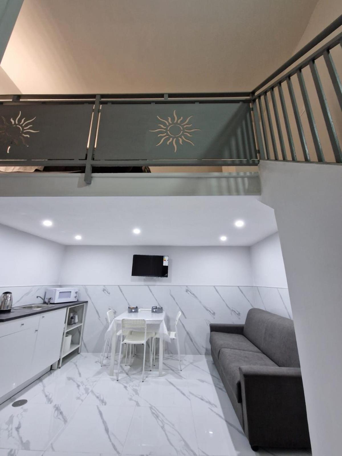 مبيت وإفطار نابولي House Angiolina المظهر الخارجي الصورة